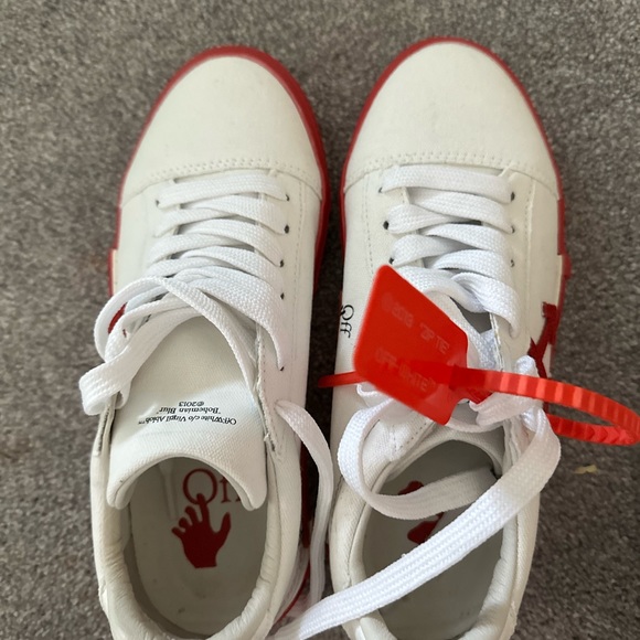Off-White Lace-Up Cotton Canvas Sneakers - Picture 6 of 9